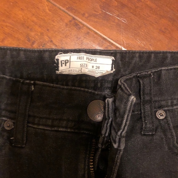 Black Skinny Jeans - Picture 2 of 2